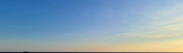 夏日里来自利古里亚海的美丽海景图片下载