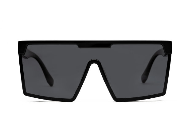 前照片黑色偏光太阳镜电子商务隔离在白色背景图片下载