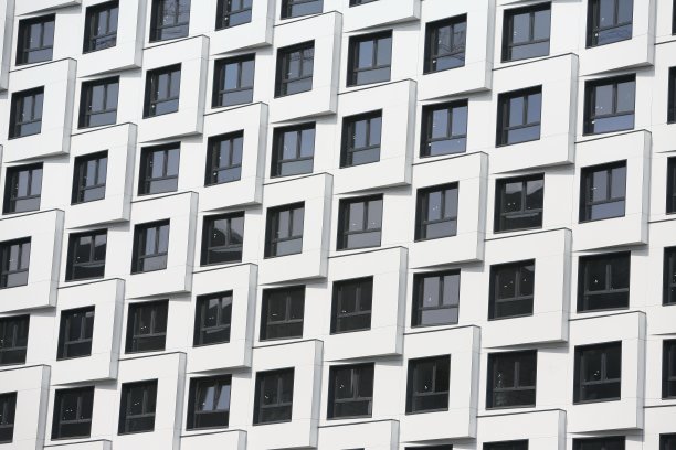 莫斯科“绿色公园.PIK”住宅区的新建筑外墙，俄罗斯。现代建筑风格，莫斯科宿舍区的房屋，城市地标图片下载