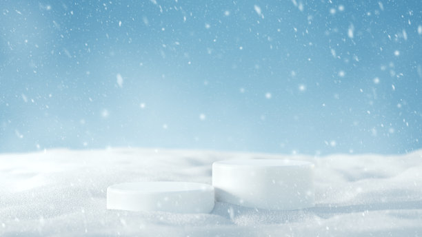 圣诞节和新年寒假的概念。最小的白色讲台与雪的背景。图片下载