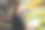 亚洲美丽的商业女性在工业制造工厂工作。迷人的女工业工厂工程师穿着正装，快乐地在工厂仓库处理订单和产品。图片下载
