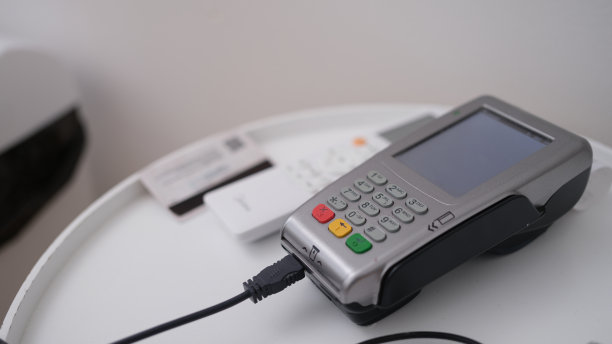 信用卡和支付终端读卡器特写图片下载