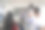 青少年青少年学生与友好的男青年老师的听力和谈话-高中教育小组讨论与友好的男青年老师的听力和谈话图片下载