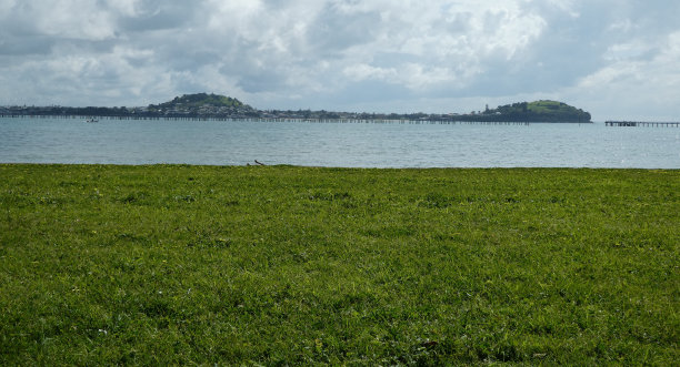 维多利亚山和北角的景色。图片下载