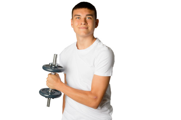 19岁少年锻炼肱二头肌图片下载