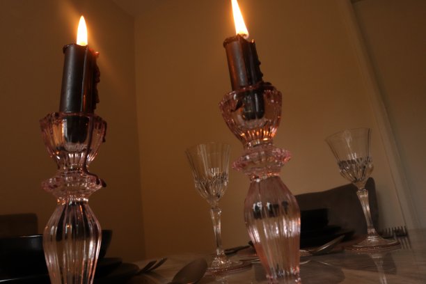 哥特式餐桌套装图片下载