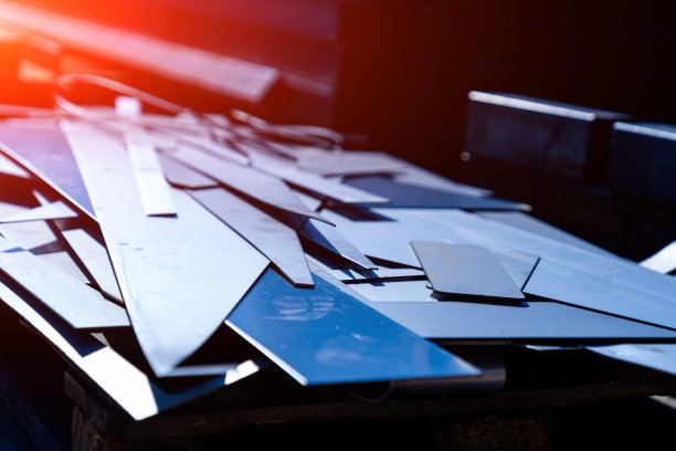 金属sctructures生产。金属工厂重工业。图片下载