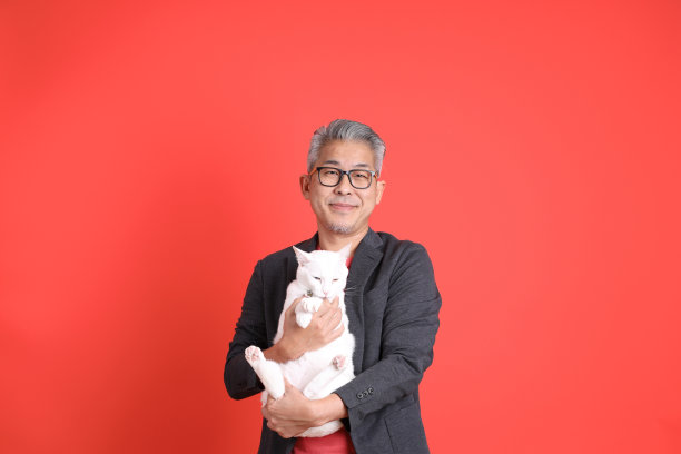 橘子上的人图片下载