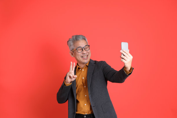 橘子上的人图片下载