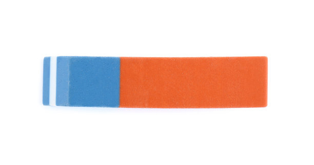 新的双橡皮隔离在白色，俯视图。学校的文具图片下载