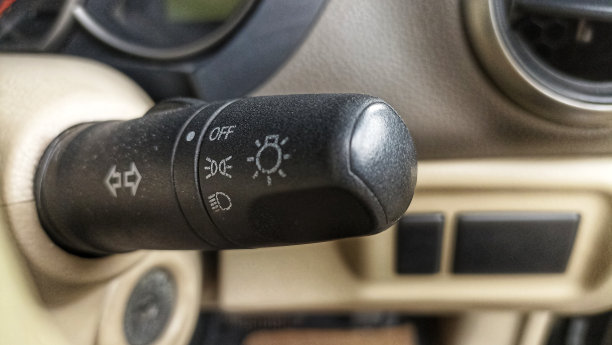 现代汽车左、右转向灯的手动操纵杆图片下载