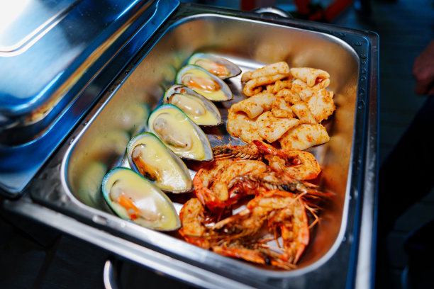 什锦青口虾仁火锅图片下载