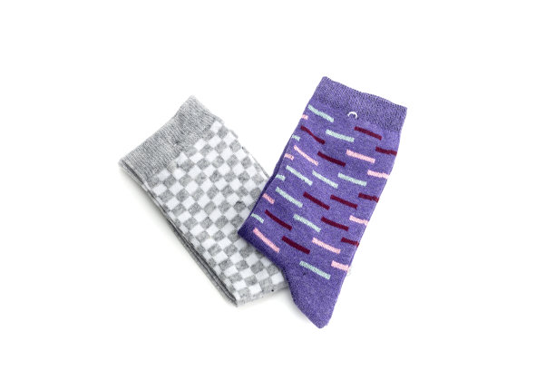 两个女人的袜子特写图片下载