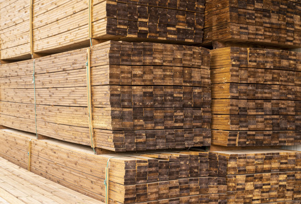 木材场里成堆的木板图片下载