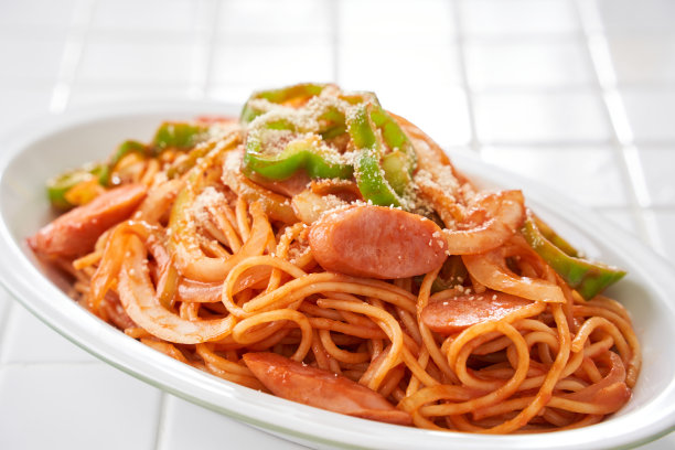 日式咖啡店标准菜单:那不勒斯意大利面图片下载