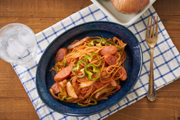 日式咖啡店标准菜单:那不勒斯意大利面图片下载