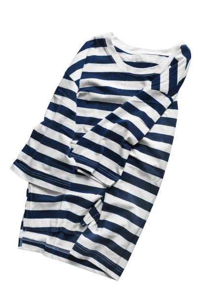 条纹运动衫孤立图片下载