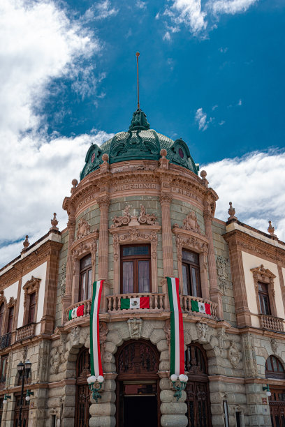 墨西哥瓦哈卡的马其顿·阿尔卡拉剧院图片下载