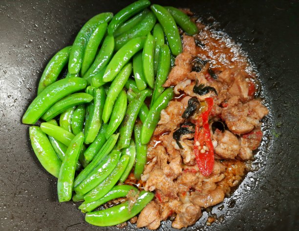 封闭青豆蔬菜食品的配制。图片下载