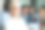 多民族成功的商业人士在办公室工作和交流的团体图片下载