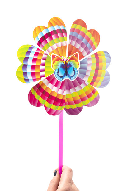彩色玩具风力涡轮机孤立在白色背景。高质量的照片图片下载