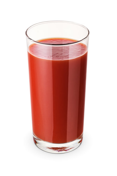 番茄汁玻璃上隔着白色。图片下载