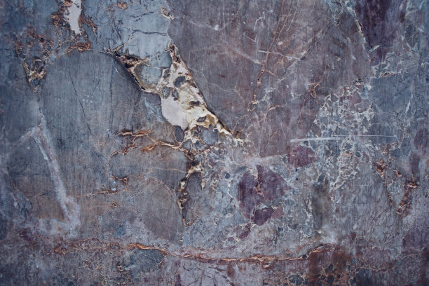 岩石全息术。全息霓虹灯的颜色。大理石纹理模式。抽象的背景。熔岩。岩石纹理。石头的背景。岩石背景。粗糙的结构。壁纸的抽象。裂缝的墙图片下载