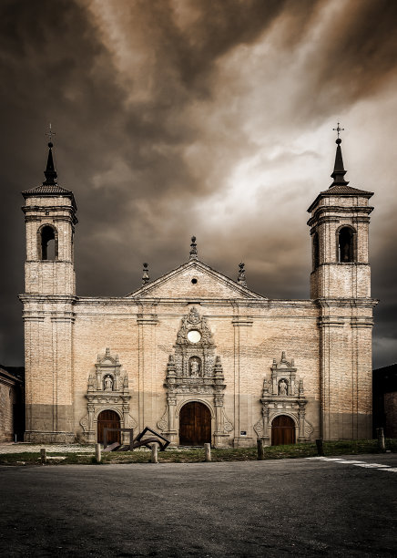 圣胡安德拉佩纳的中音修道院图片下载