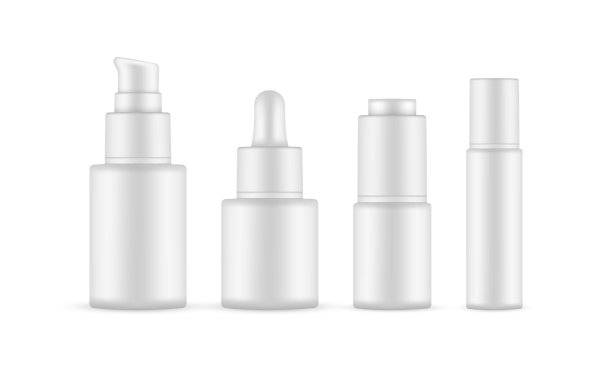 塑料化妆品包装瓶套，隔离在白色背景图片下载