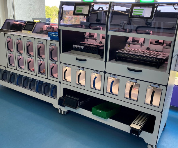 现代实验室医学样本自动分选机图片下载