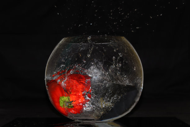 少许红辣椒图片下载