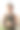 越南女服务员微笑着拿着一盘番石榴蛋糕图片下载