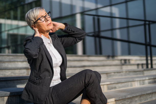 女商人图片下载