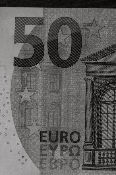 选择性关注欧元纸币的细节。密切宏观细节的货币纸币，50欧元孤立。世界货币概念，通货膨胀和经济概念图片下载