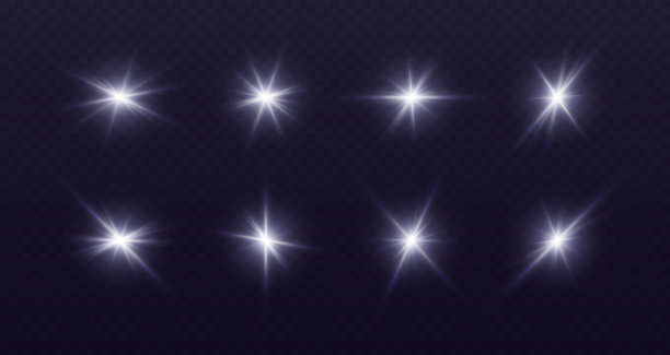 白色透镜耀斑，发光的恒星与射线，闪亮的闪光火花，明亮的宇宙爆炸孤立在黑色。矢量插图。图片下载