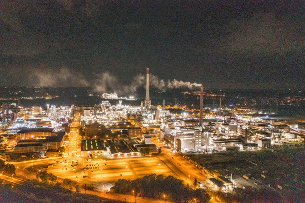 位于德国克雷菲尔德的化学园区CHEMPARK图片下载