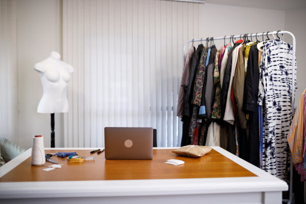 二手服装店图片下载