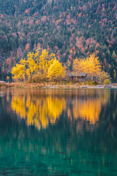 Eibsee湖。巴伐利亚,德国图片下载