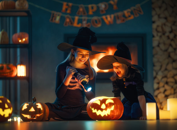 孩子们在万圣节图片下载