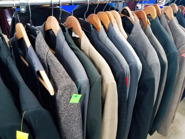 旧货店运动夹克图片下载