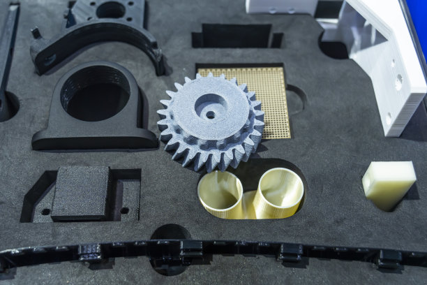 金属3D打印制造的金属产品。现代添加剂技术。图片下载