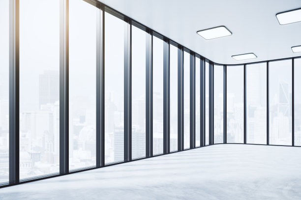 房地产概念，全景窗户上的视角被黑色框架划分在空旷的阳光大厅，顶部有LED灯和轻质混凝土地板。三维渲染图片下载