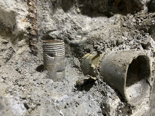 旧的水管图片下载