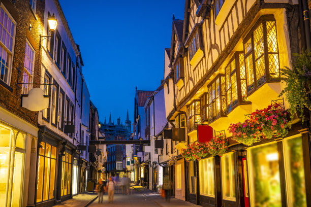 英国约克，日落时分的废墟图片下载