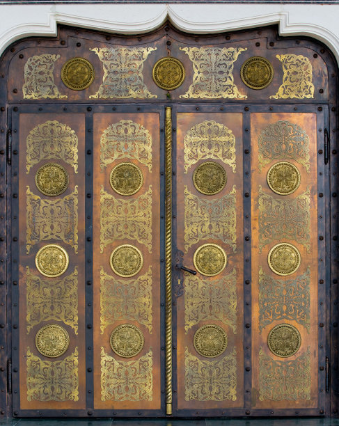 一种用铜和青铜制成的金属门，有装饰性的装饰品图片下载