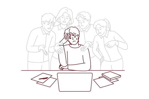 被社会舆论压迫的人图片下载