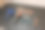 用于犬类梳理的配件如电动宠物剪、梳理剪刀、毛刷等。广告的概念是梳理和照顾狗。背景与复制空间的主题宠物护理图片下载