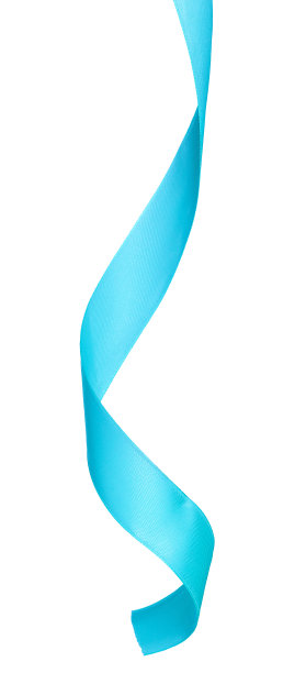 闪亮的缎带在浅柔和的蓝色孤立的白色背景图片下载