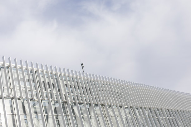 桥梁施工。钢梁。图片下载