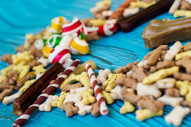 美味的狗粮图片下载